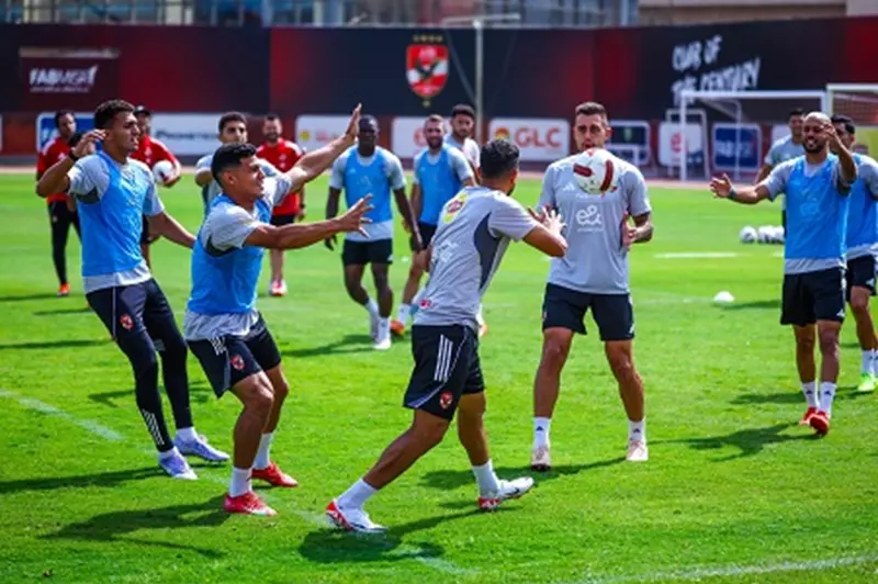 استعدادات الأهلي لمباراة فاركو بعد تعديل التدريبات وإصابة ياسر إبراهيم