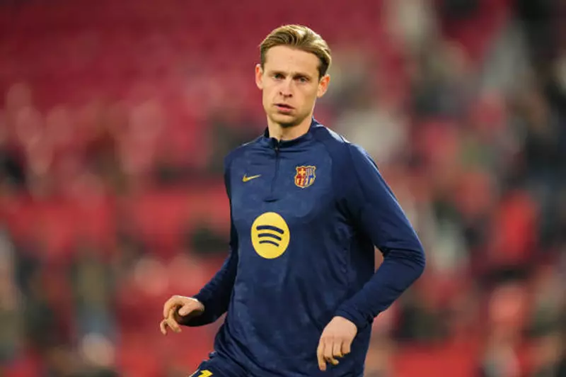 دي يونج يوافق على خفض راتبه لتعزيز مستقبل برشلونة