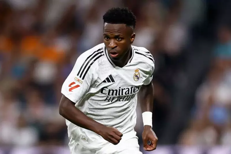 صباح الرياضة الأوروبية: عودة إيزاك وتطورات عقود النجوم