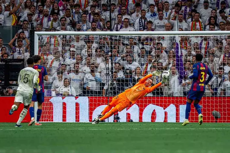 برشلونة: تشيزني يرسل مبابي لقائمة تضم ميسي ونيمار